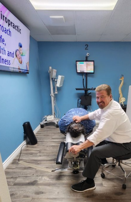 Chiropractic services in Oxnard CA at Bolt Chiropractic Family Wellness